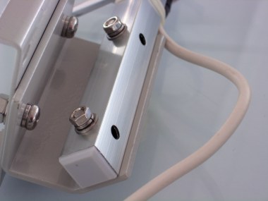 x-pol-bracket-fitted-2